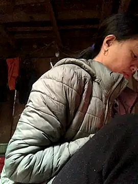 phuong cute online show from 5, 12, 2025