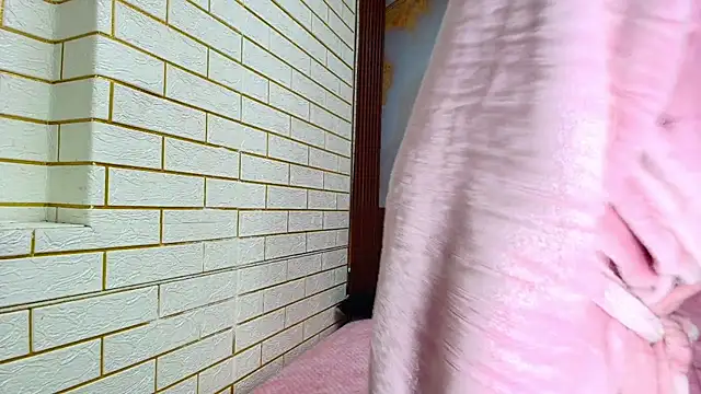 meliangels303av online show from 24, 4, 2026