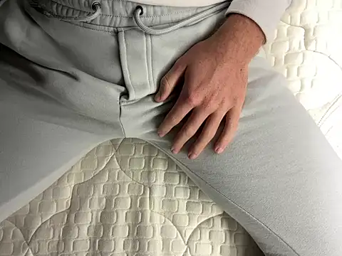 fra06  online show from 1, 12, 2025