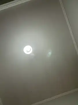 Lucasjandre online show from 3, 8, 2026