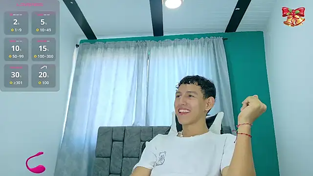 Snapshot of FelipeGonzalezz chatting on 27, 11, 2025 FelipeGonzalezz online show from 27, 11, 2025