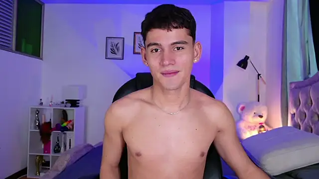 estebanperez 26 online show from 23, 4, 2026