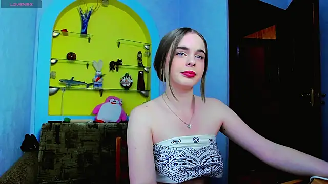 AlicaLOVEalisa777 online show from 20, 5, 2026