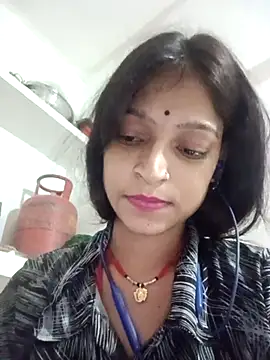 Mohnicute online show from 28, 4, 2026