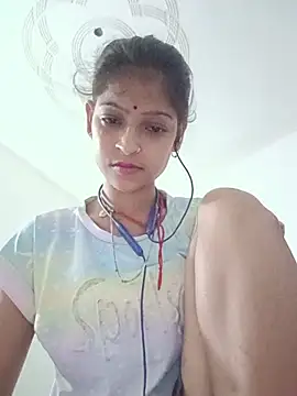 Mohnicute online show from 28, 6, 2026