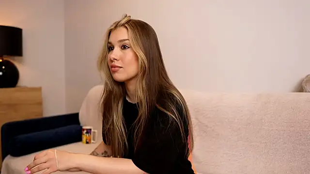 BellaBlush03 online show from 4, 7, 2026