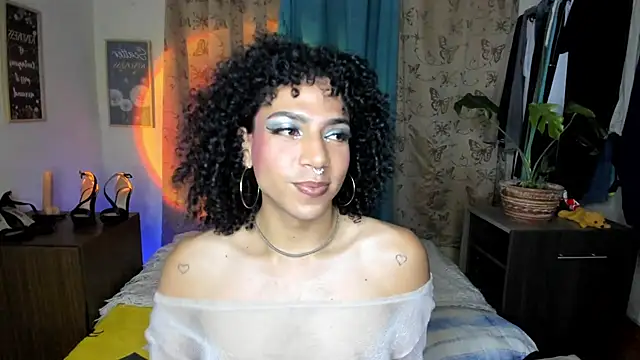 Angel White25 online show from 28, 4, 2026