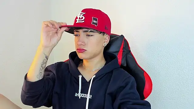 Snapshot of ThiagoDV chatting on 21, 11, 2025 ThiagoDV online show from 21, 11, 2025