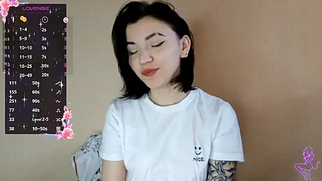 Snapshot of YeahRock chatting on 16, 11, 2025 YeahRock online show from 16, 11, 2025