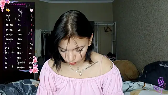 Snapshot of YeahRock chatting on 17, 11, 2025 YeahRock online show from 17, 11, 2025