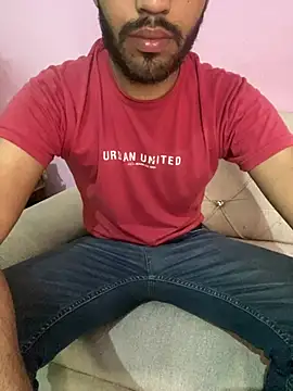 hotyyyyjonny online show from 28, 4, 2026