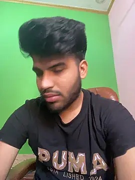 hotyyyyjonny online show from 18, 5, 2026