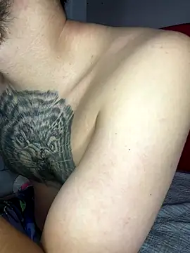 Snapshot of SofiaXxX_12 chatting on 26, 11, 2025 SofiaXxX 12 online show from 26, 11, 2025