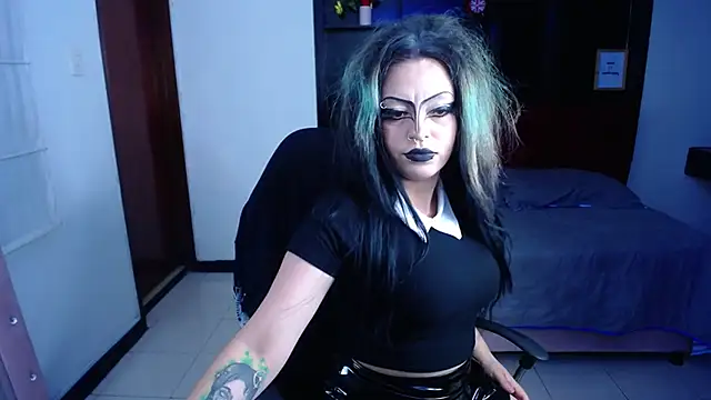 Snapshot of Belladonna_trix chatting on 25, 11, 2025 Belladonna trix online show from 25, 11, 2025