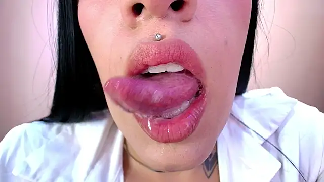 Snapshot of catte_jensen chatting on 18, 2, 2026 catte jensen online show from 18, 2, 2026