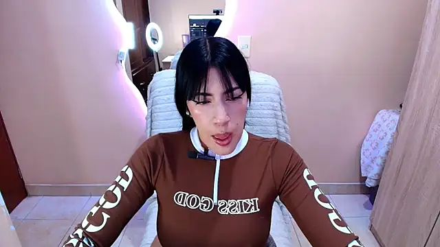 Snapshot of catte_jensen chatting on 28, 2, 2026 catte jensen online show from 28, 2, 2026