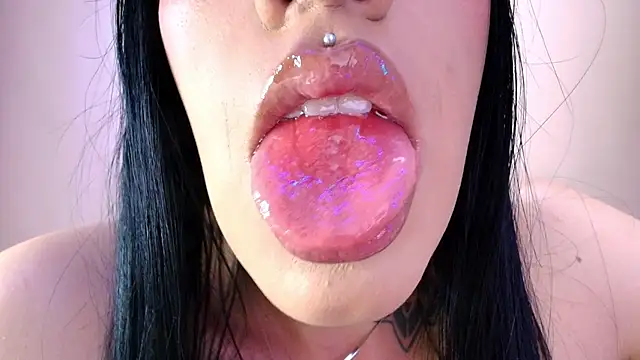 catte jensen online show from 25, 4, 2026