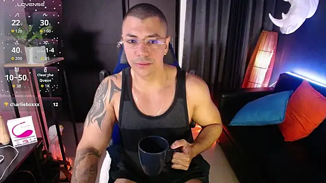 Zed ferrer online show from 23, 4, 2026