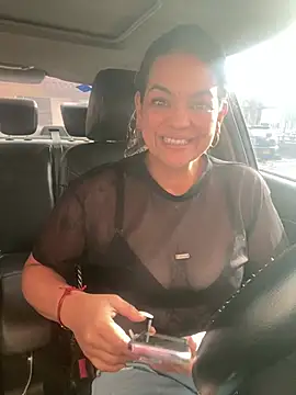 tasha velvet online show from 26, 4, 2026