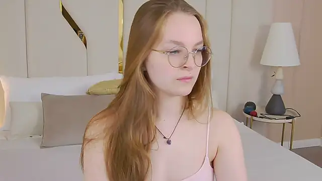 MadisonSmitt online show from 21, 6, 2026