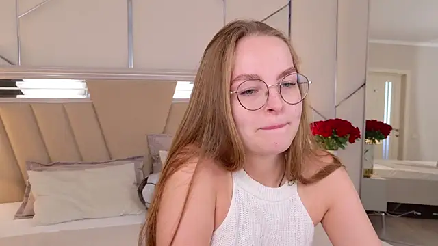 MadisonSmitt online show from 4, 7, 2026