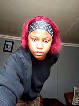 TianaXo online show from 18, 11, 2025