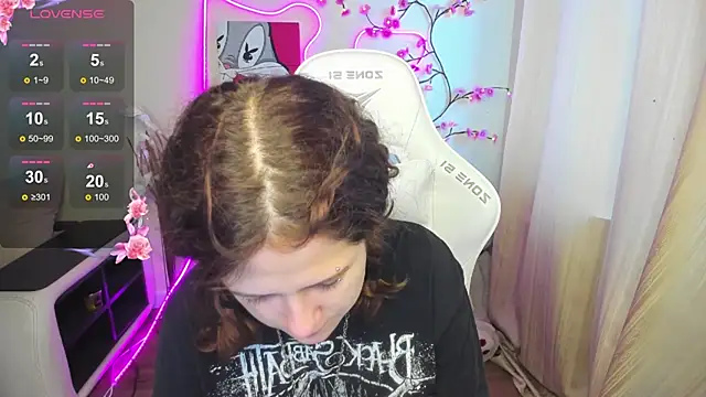 Snapshot of Anora_Miller chatting on 27, 11, 2025 Anora Miller online show from 27, 11, 2025