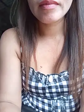 Lyly sexyy online show from 12, 6, 2026