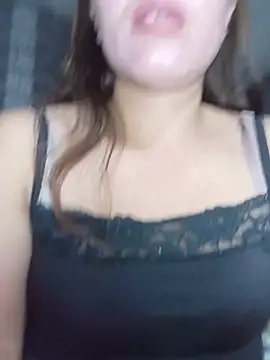 Lyly sexyy online show from 20, 6, 2026