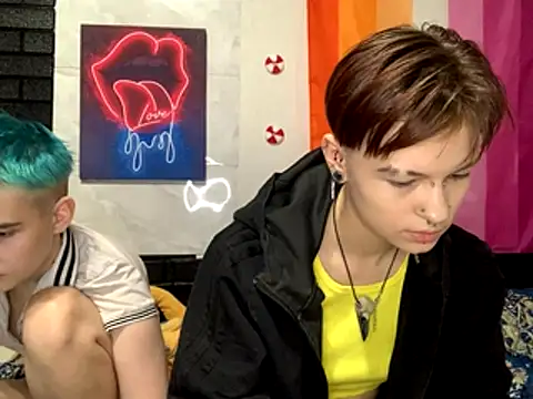 Kim  Ray online show from 17, 11, 2025