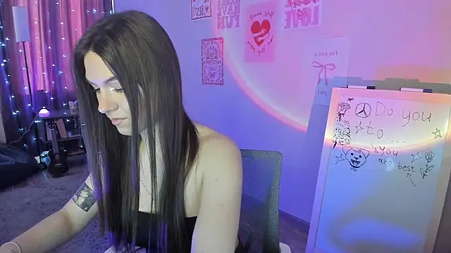 luna lust 212 online show from 28, 3, 2026