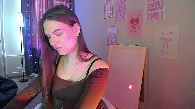 luna lust 212 online show from 30, 3, 2026