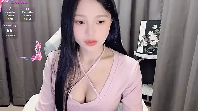 Snapshot of BEGONIA1 chatting on 10, 4, 2026 BEGONIA1 online show from 10, 4, 2026
