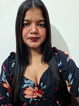 DIMPLE-GIRL88 online show from 18, 12, 2025