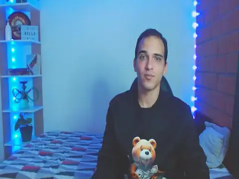 Snapshot of Maax30233 chatting on 14, 11, 2025 Maax30233 online show from 14, 11, 2025