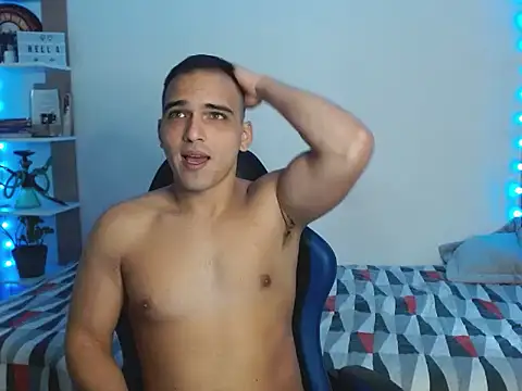 Snapshot of Maax30233 chatting on 26, 11, 2025 Maax30233 online show from 26, 11, 2025