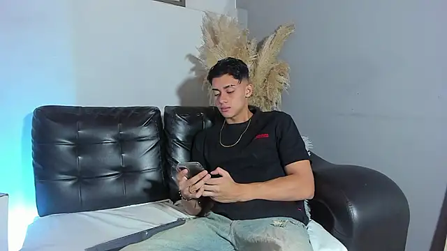 ZeusBrant online show from 14, 3, 2026