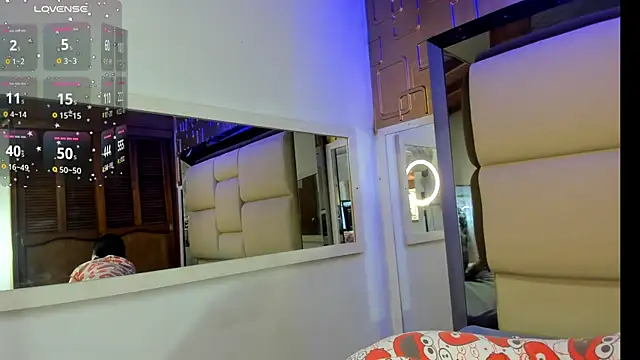 Snapshot of Estefanny_lopez19 chatting on 25, 11, 2025 Estefanny lopez19 online show from 25, 11, 2025