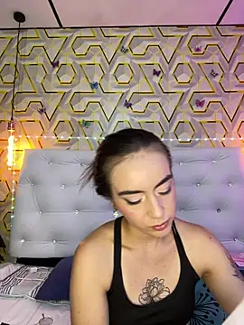 MelanyyJhonson15 online show from 23, 4, 2026