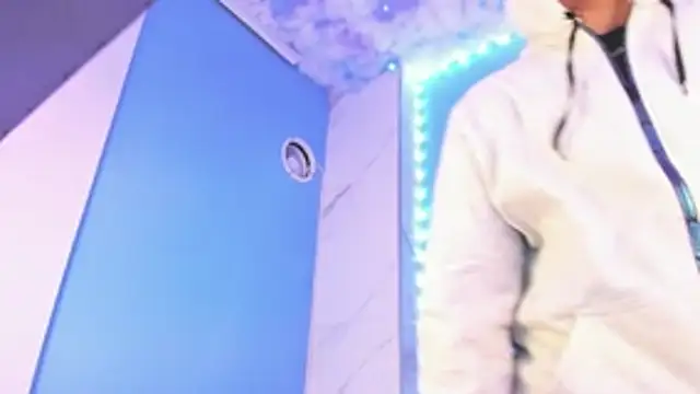 sharlott123 online show from 22, 11, 2025