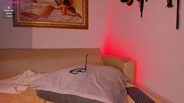 VeronicaSmith OS online show from 24, 4, 2026