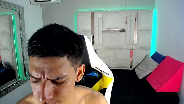 Snapshot of HARD_GROUPP_ chatting on 28, 11, 2025 HARD GROUPP online show from 28, 11, 2025