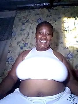 MissMoyo online show from 18, 11, 2025