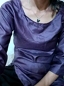 Snapshot of Asha_devi90 chatting on 18, 5, 2026 Asha devi90 online show from 18, 5, 2026