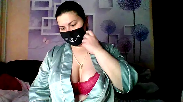 Snapshot of honey_sweet_couple chatting on 19, 12, 2025 honey sweet couple online show from 19, 12, 2025