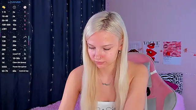 Snapshot of murmurmiace chatting on 15, 11, 2025 murmurmiace online show from 15, 11, 2025