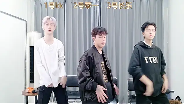 QYBOYS 003 online show from 19, 11, 2025