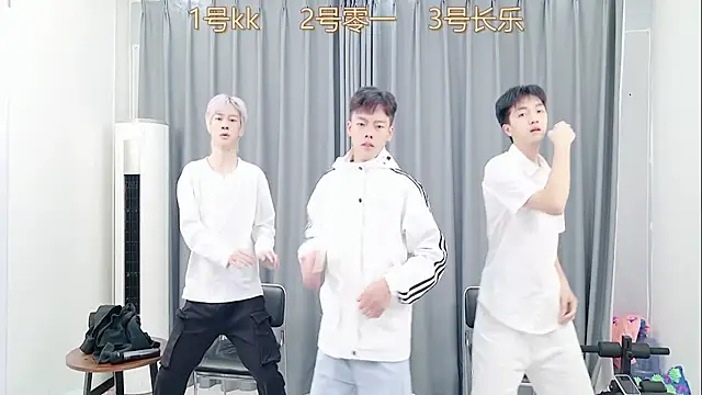 QYBOYS 003 online show from 20, 11, 2025