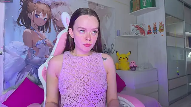 CheekySashaCharm online show from 24, 4, 2026