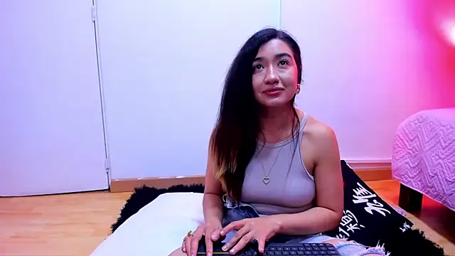 VictoriaRouge  online show from 31, 3, 2026